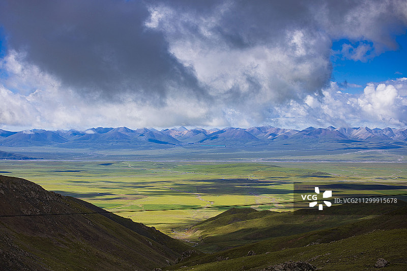 大冬树山垭口图片素材