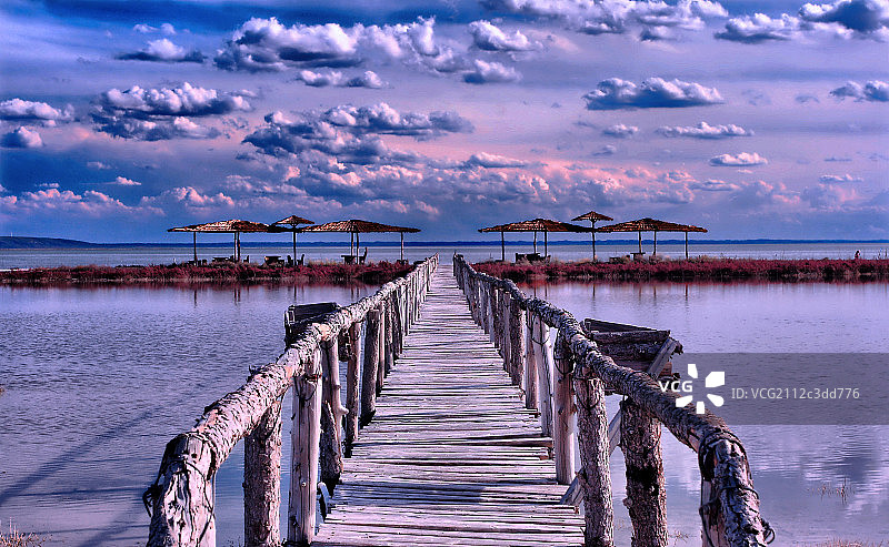 达理湖秋天美景图片素材