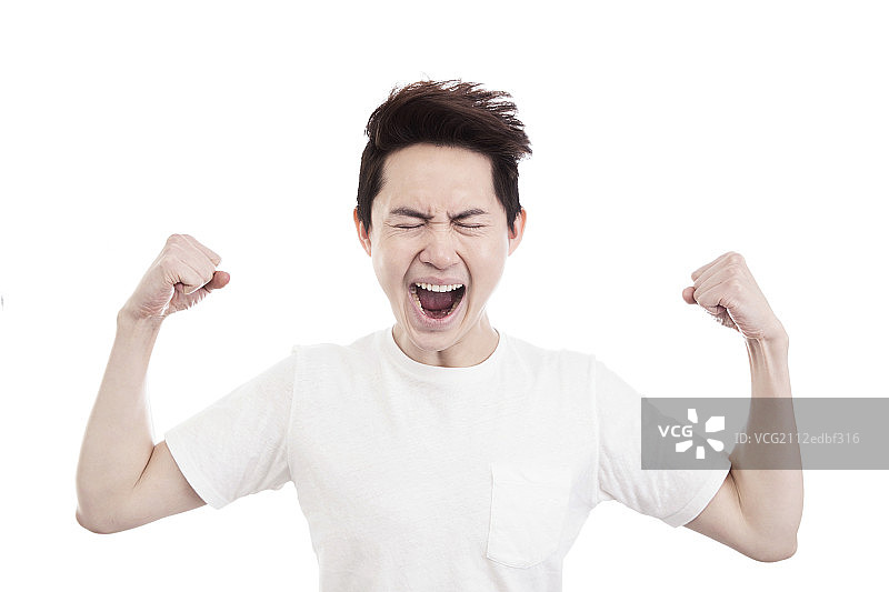 白色背景下创白色衬衫的男士图片素材