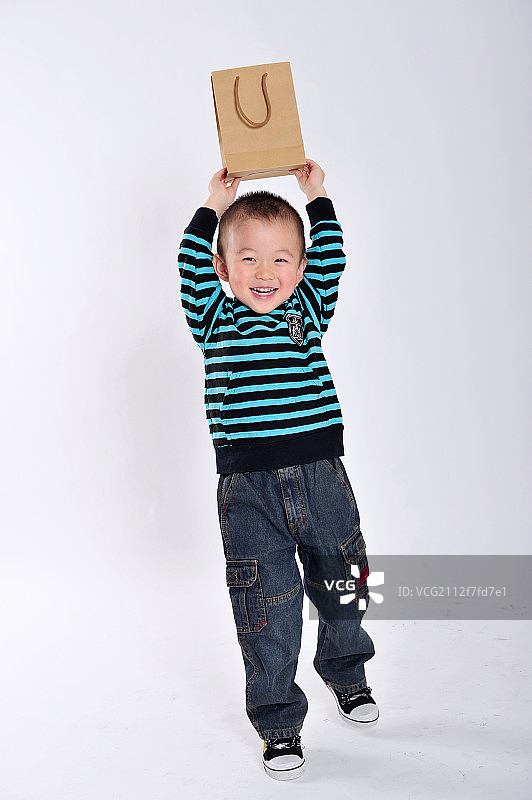 可爱的男孩图片素材