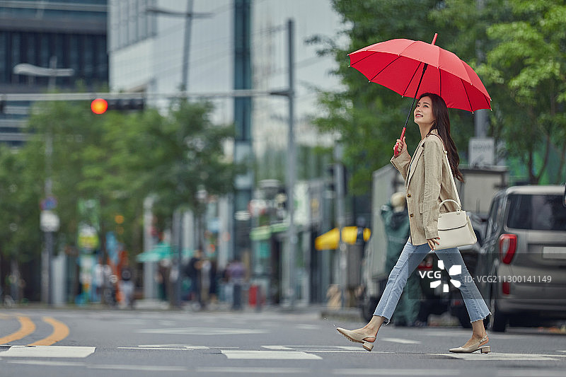 大雨、天气、雨、雨季、大雨、伞图片素材