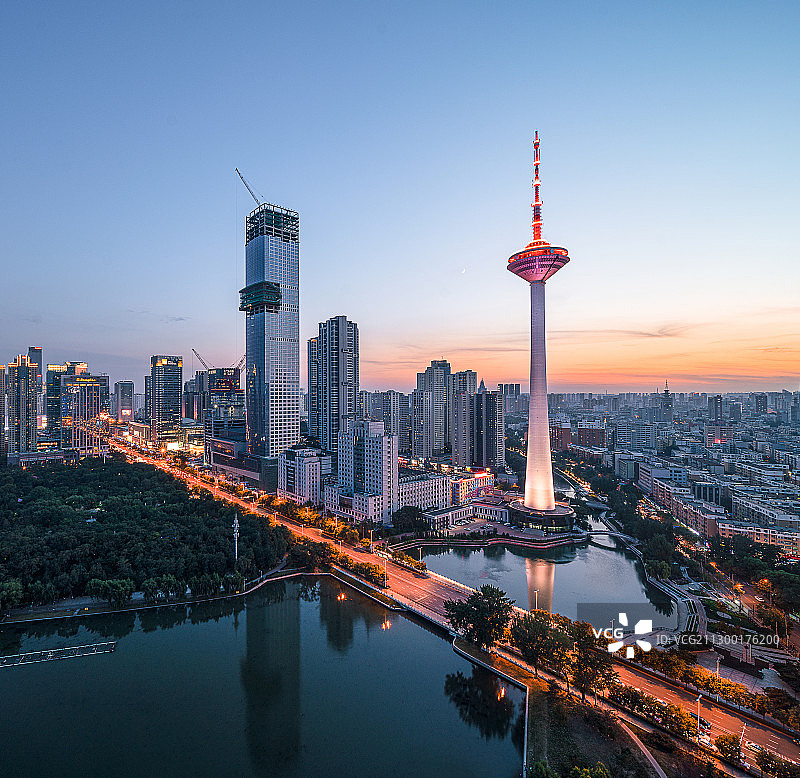 沈阳彩电塔宝能中心城市风光图片素材