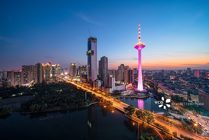 沈阳电视塔日落宝能中心城市风光图片素材