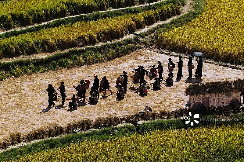 云南省元江哈尼族彝族傣族自治县哈尼族喍奢扎节日活动图片素材