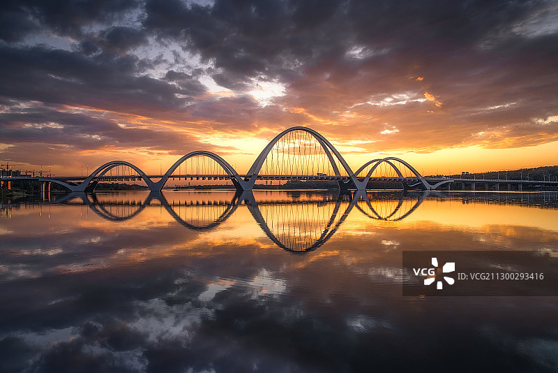 沈抚新城伯官大桥白沙岛图片素材