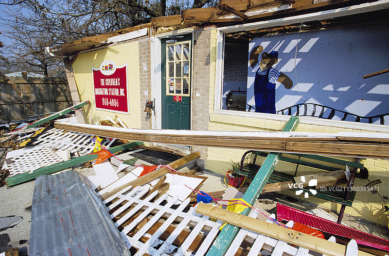 飓风卡特里娜造成的破坏，长滩，密西西比州图片素材