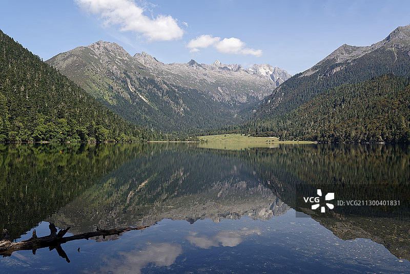 四川甘孜州九龙县伍须海图片素材