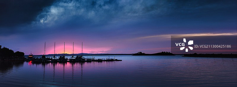 暮色乌海湖图片素材