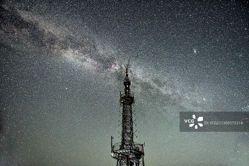 秋季灿烂银河景观图片素材