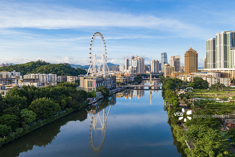中山市兴中广场摩天轮岐江两岸航拍图片素材