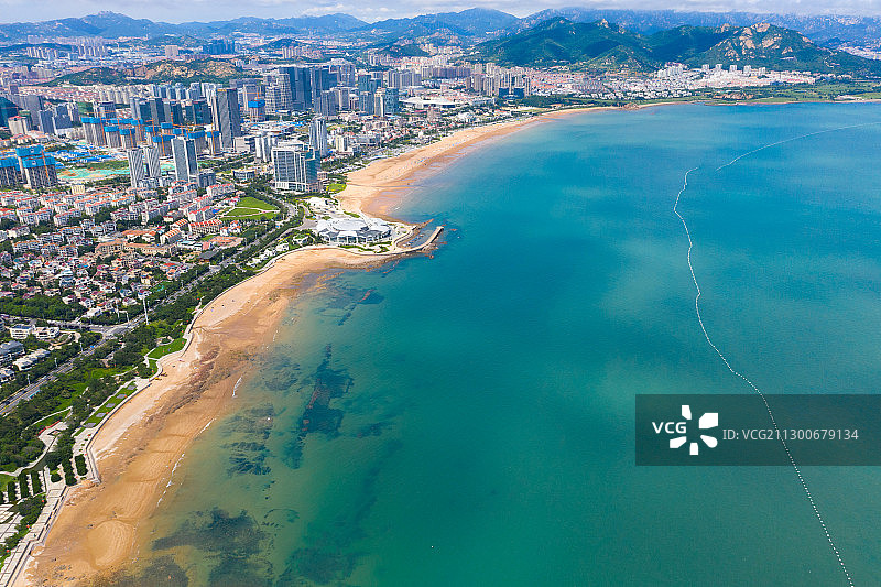 中国山东省青岛市崂山区风光黄金海岸图片素材