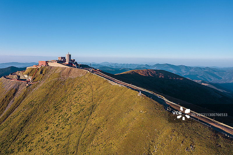 航拍五台山东台日出晨曦图片素材