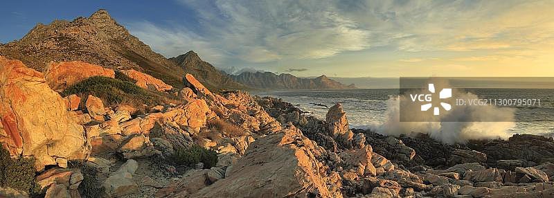 南非花园大道海岸线图片素材
