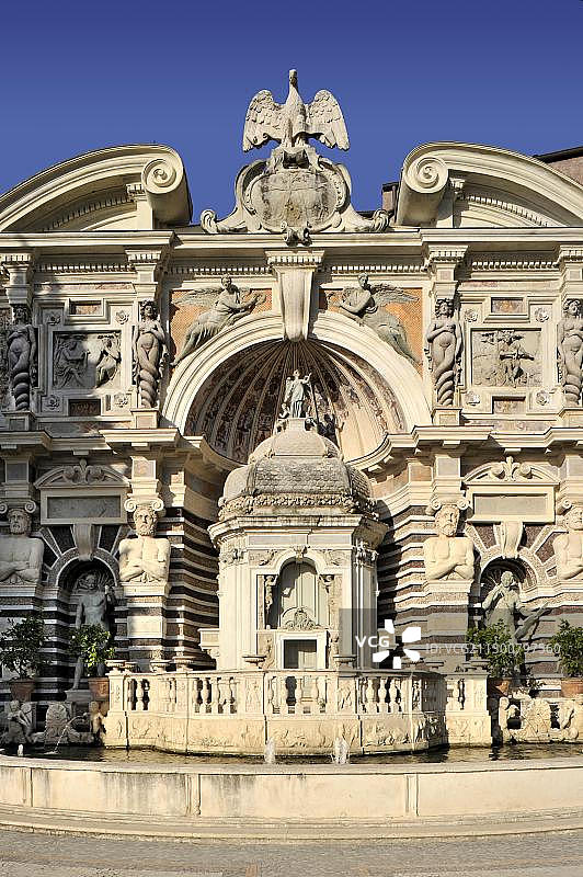 意大利蒂沃利埃斯特别墅花园的液压管风琴喷泉，联合国教科文组织世界遗产图片素材