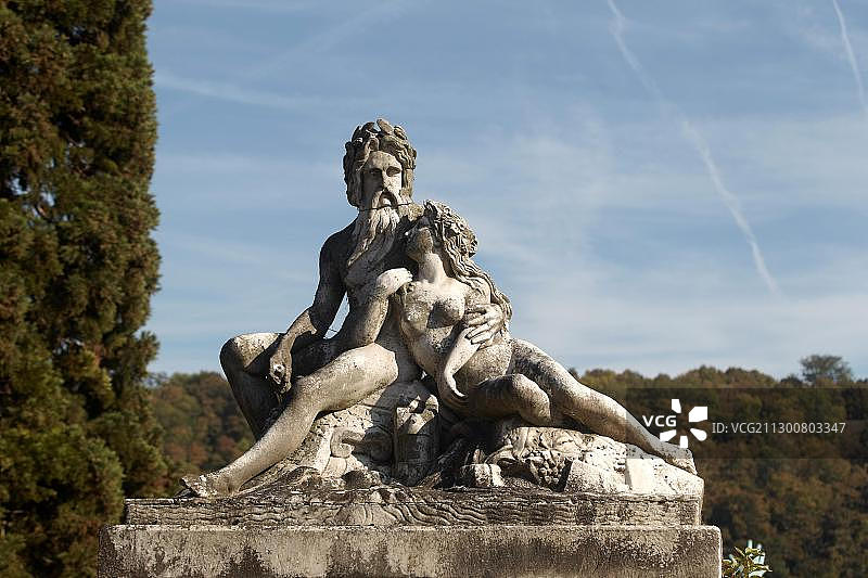 莱茵河父亲和摩泽尔河母亲雕塑，位于德国科布伦茨图片素材