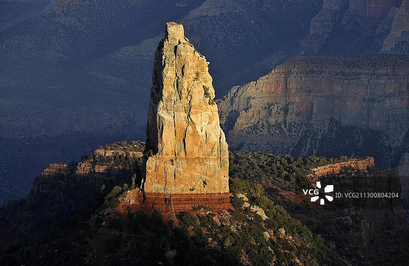 美国亚利桑那州大峡谷国家公园海登山黄昏景色图片素材