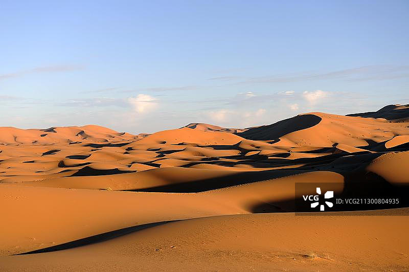 撒哈拉沙漠埃尔格切比沙丘景观图片素材