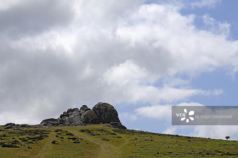 “海伊托尔达特穆尔”，著名瞭望台，花岗岩巨石，英国海伊托尔谷，达特穆尔图片素材