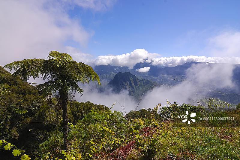 留尼汪萨拉济冰斗火山坑，印度洋，非洲图片素材