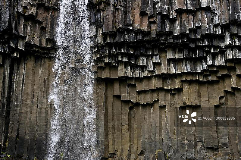 斯瓦蒂瀑布，斯卡夫塔费尔国家公园，冰岛南海岸，斯堪的纳维亚，欧洲图片素材