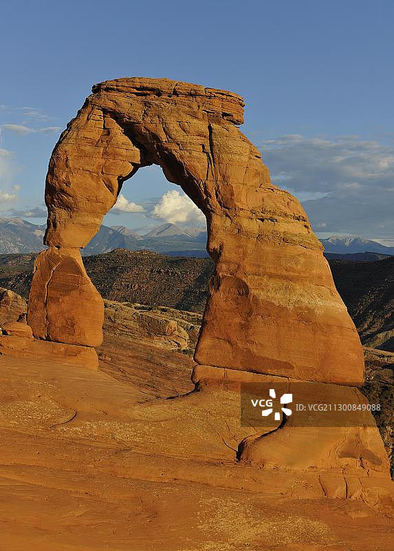 精致拱门，岩石拱门，拉萨尔山脉，拱门国家公园，摩押，犹他州，美国西南部，美利坚合众国，美国，北美图片素材