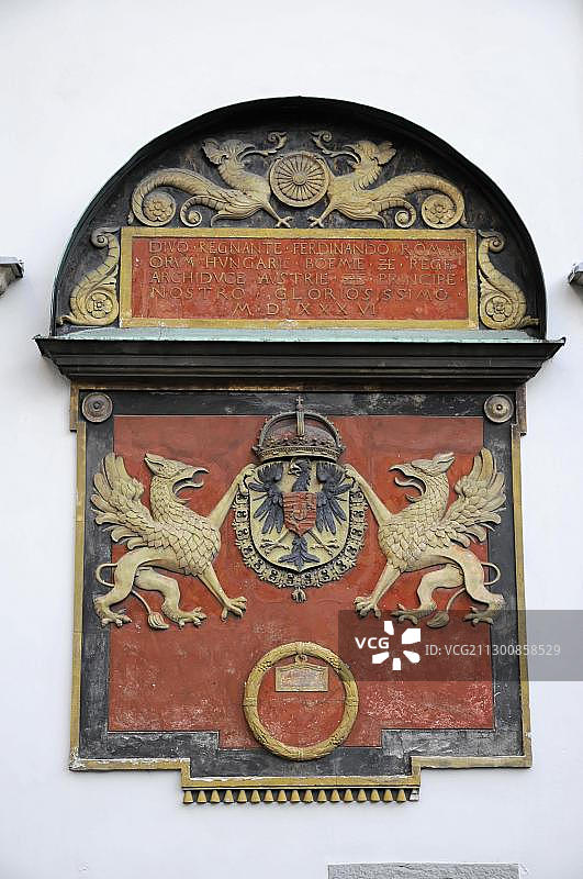 西班牙马术学校墙上的费迪南多·罗马纪念浮雕，位于奥地利维也纳图片素材