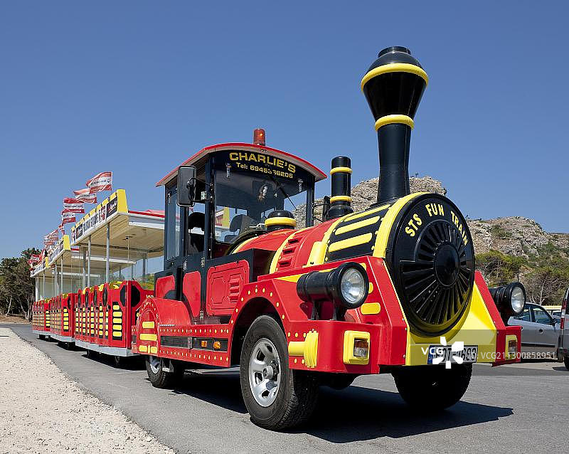 希腊罗德岛观光列车图片素材