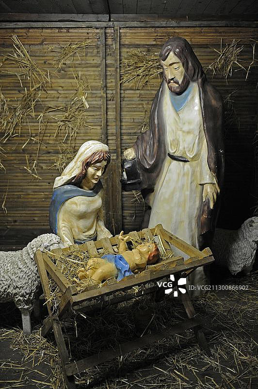 德国波茨坦圣诞市场上的耶稣诞生场景图片素材