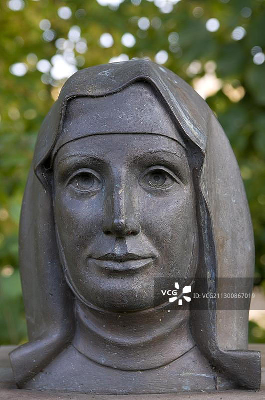 神圣之心的玛丽修女半身像图片素材