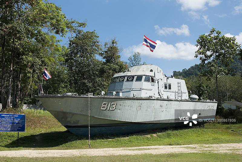 泰国普吉岛海啸纪念巡逻艇图片素材