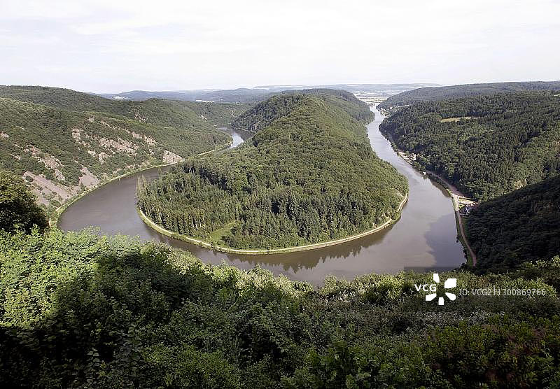 德国萨尔河弯道风光图片素材