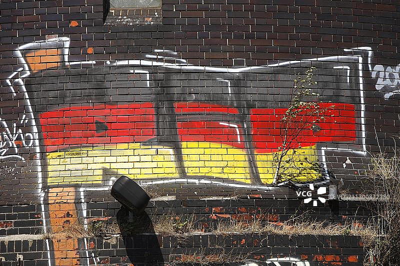 德国柏林奥斯特克鲁兹火车站水塔上的“Rest in Peace, RIP”涂鸦图片素材