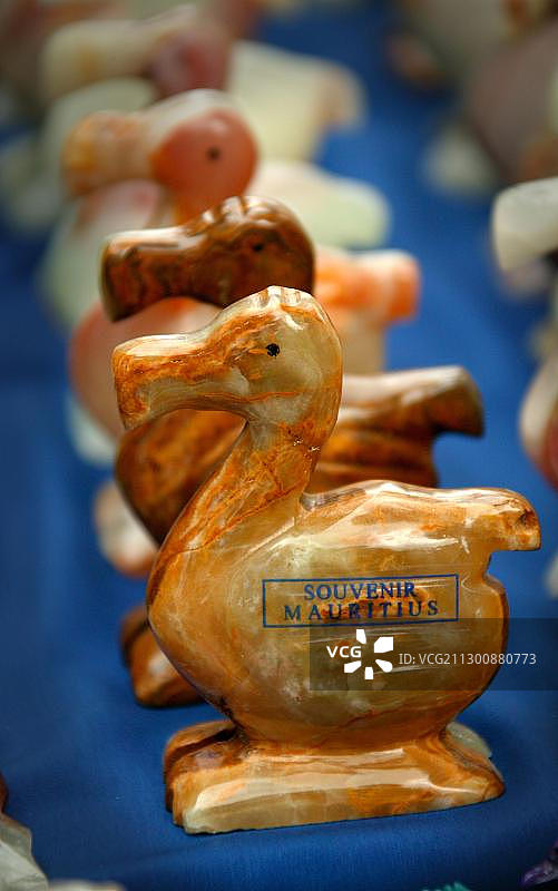 毛里求斯黑河谷国家公园渡渡鸟纪念品图片素材