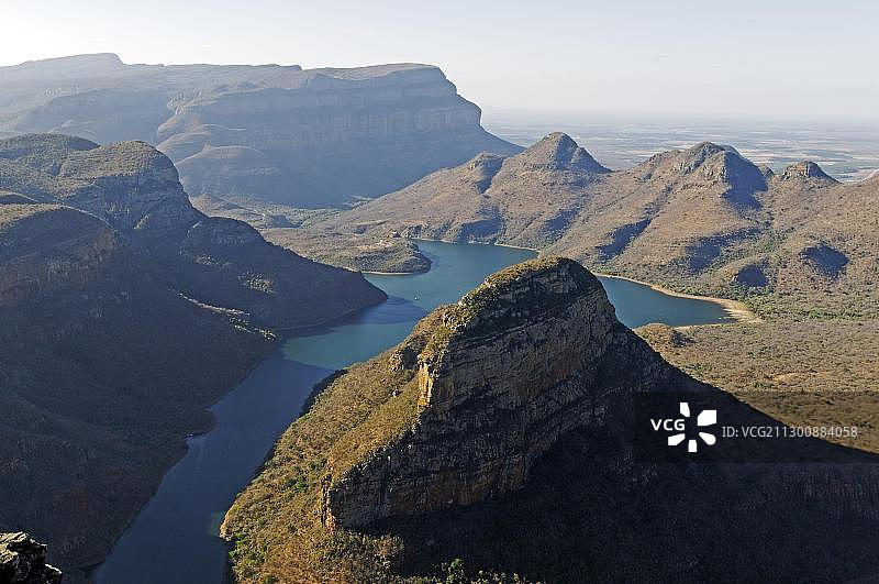 南非姆普马兰加省布莱德河峡谷和水库图片素材