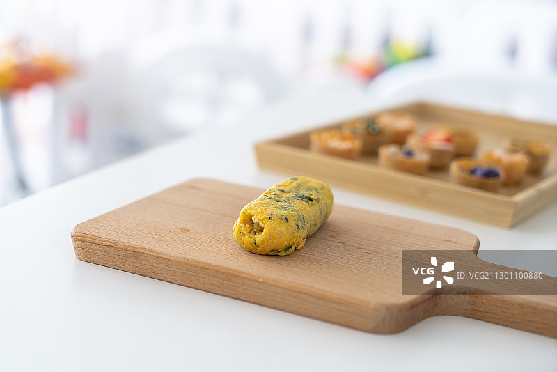 厚蛋烧与幼儿花式食品图片素材