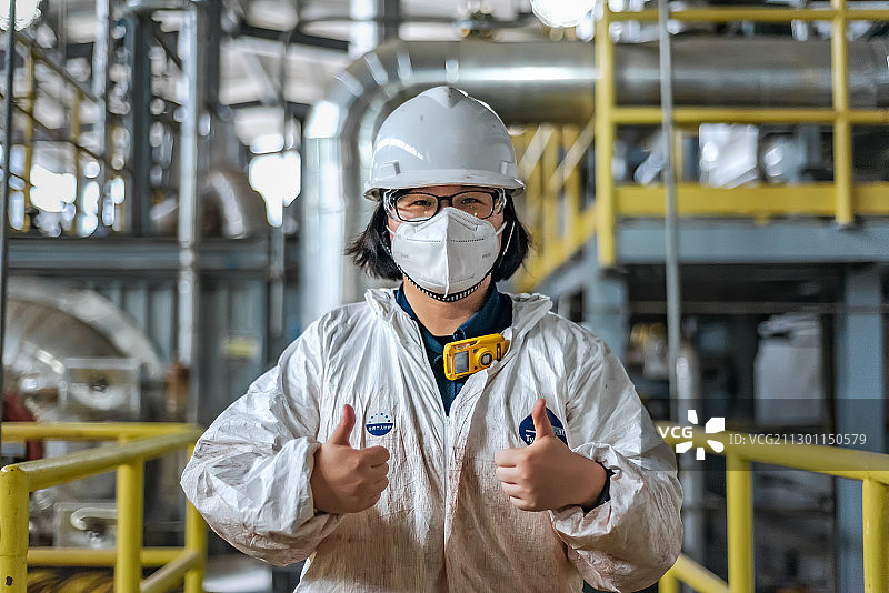 工厂女性图片素材