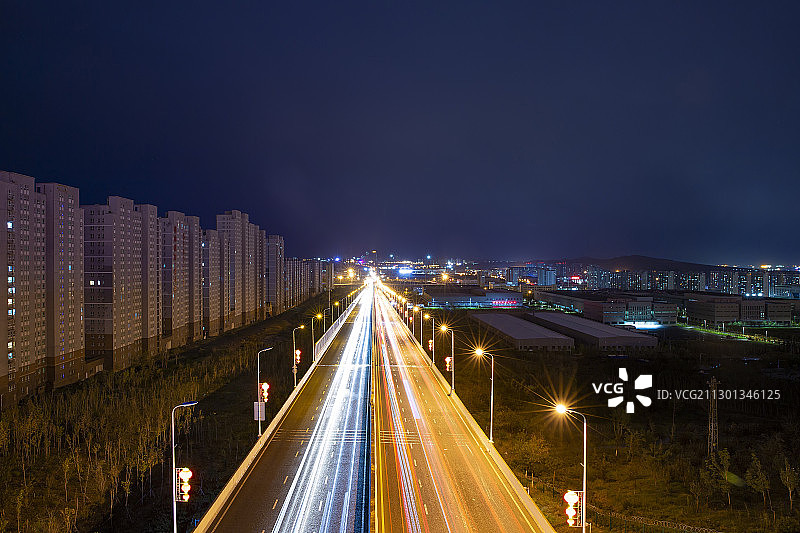 乌鲁木齐头屯河区新市区卫星隧道繁华夜景图片素材