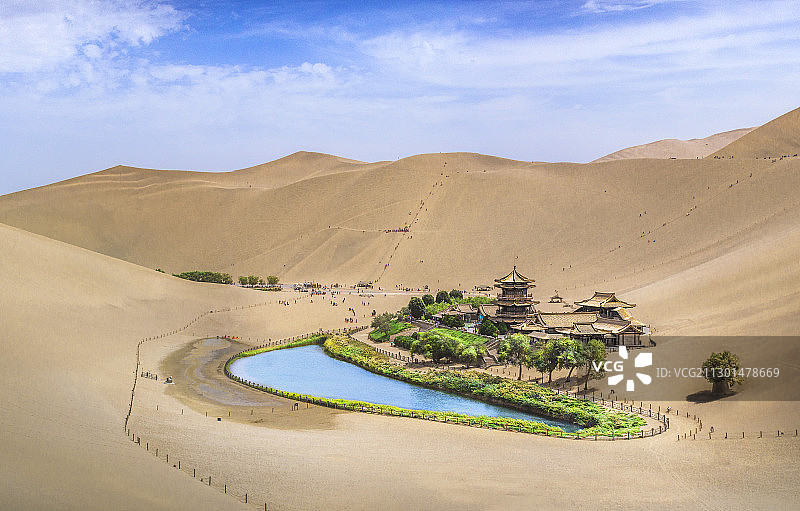 敦煌月牙泉图片素材