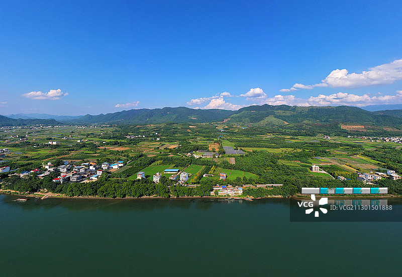 广西桂林漓江磨盘山码头图片素材