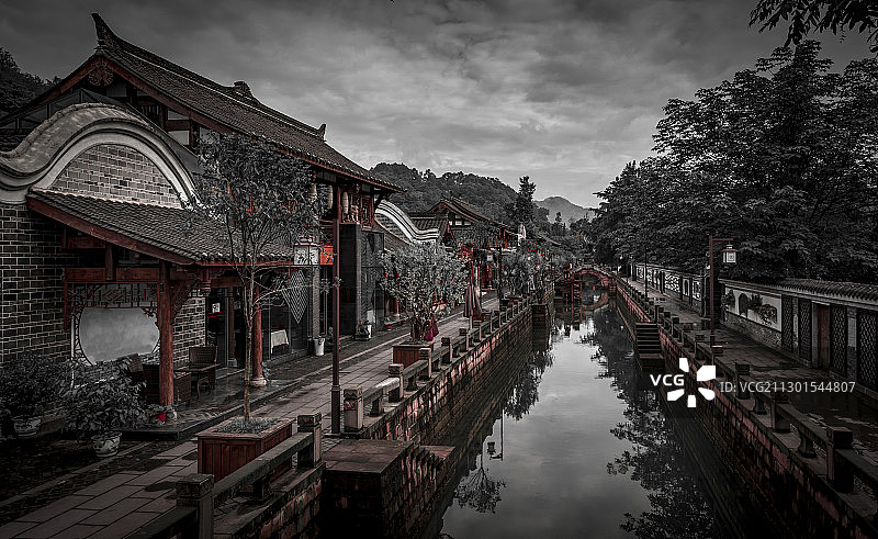 《川西名镇》拍摄于中国四川成都崇州市街子古镇。图片素材