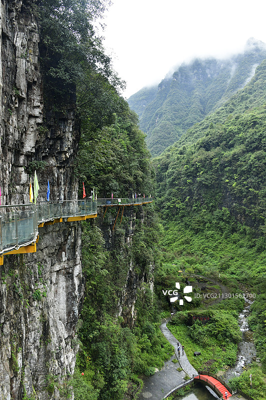贵州绥阳双门峡玻璃栈道图片素材