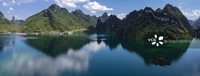 上林大龙湖图片素材