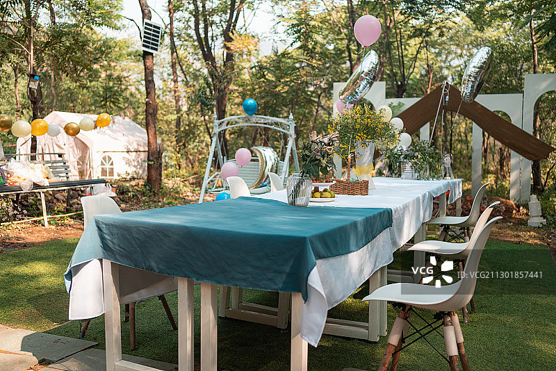 户外聚会图片素材