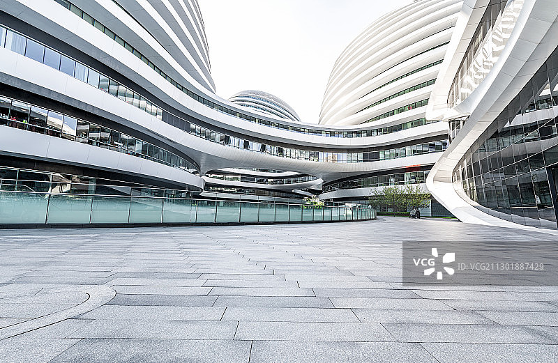 北京都市风光城市建筑银河SOHO经济商务金融写字楼办公空间图片素材