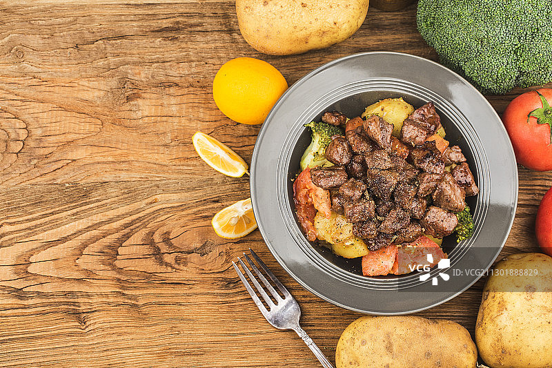 炒牛肉粒图片素材