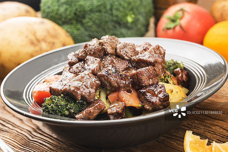 炒牛肉粒图片素材