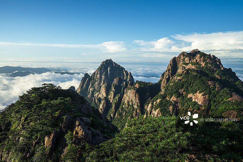 天都峰云海图片素材