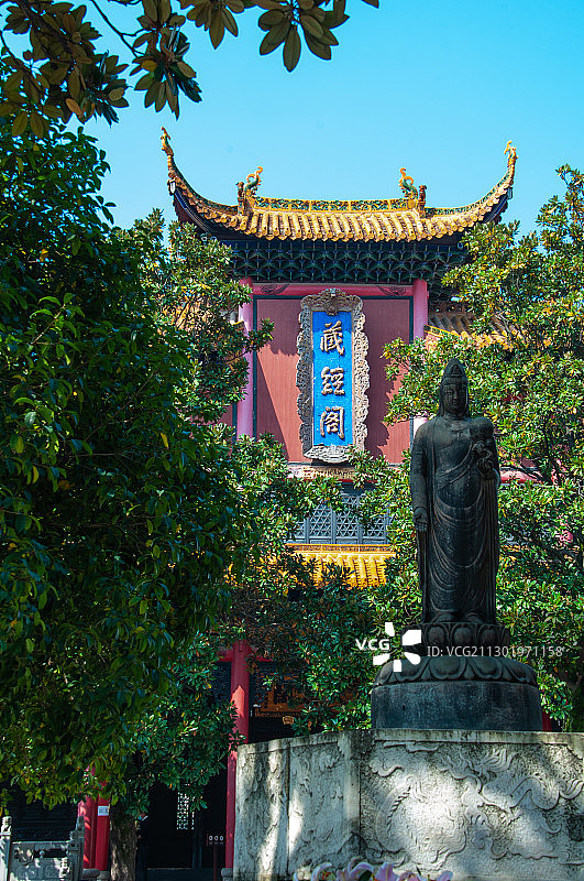 湖北武汉归元禅藏经阁寺内图片素材