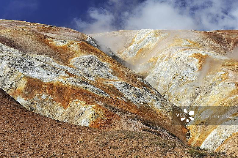 冰岛米湖克拉夫拉火山Leirhnjukur山图片素材
