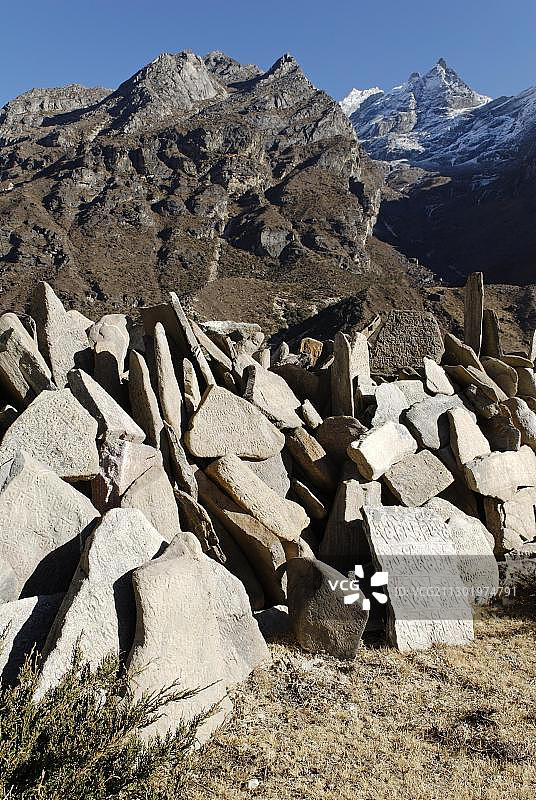 萨加玛塔国家公园的嘛呢墙图片素材